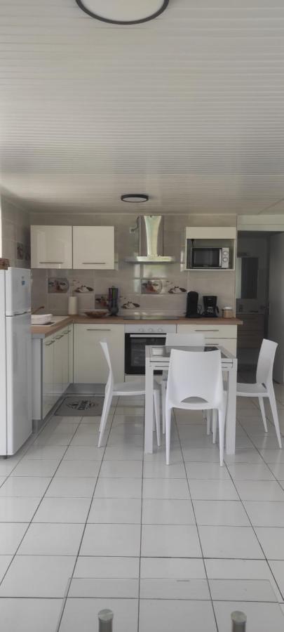 Maison 2 Chambres Avec Jardin Kahouanne Extérieur photo